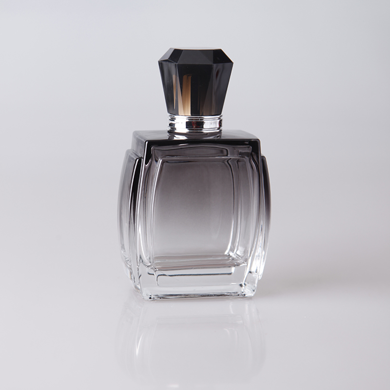 Hot Selling Square Perfume Bottles Empty Perfume Bottle Mist Spray