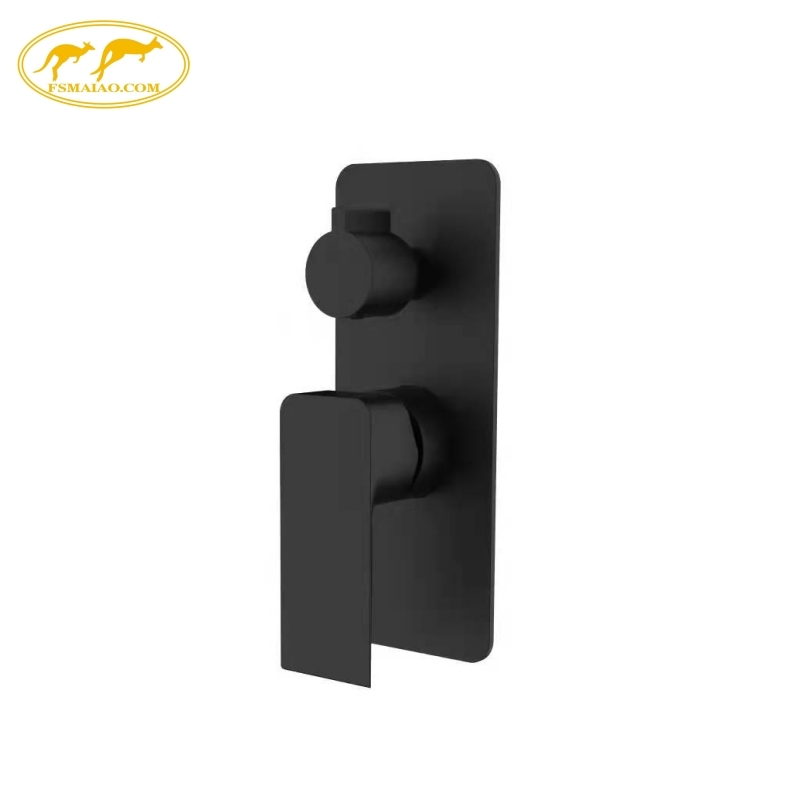 Bathroom Accessories Watermark Approved Double-Hole Configuration Shower Mixer with Diverter