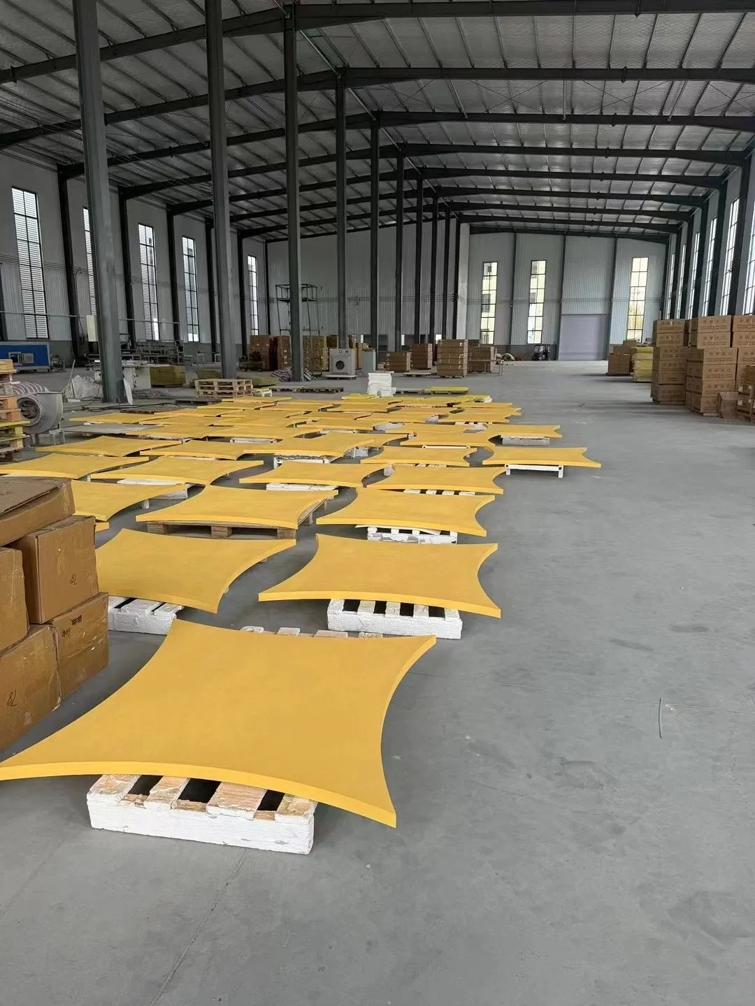 Building Decoration Freedom Suspended Acoustic Ceiling Panels Geometric Sound-Absorbing Cloud Ceiling Panel