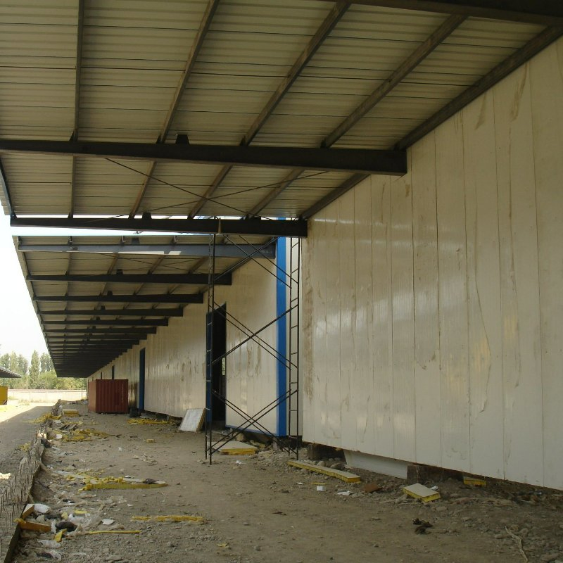 Maldives 4400 M2 Three-Story Pre/Prefabricated/Prefab Engineered Steel Structure Warehouse