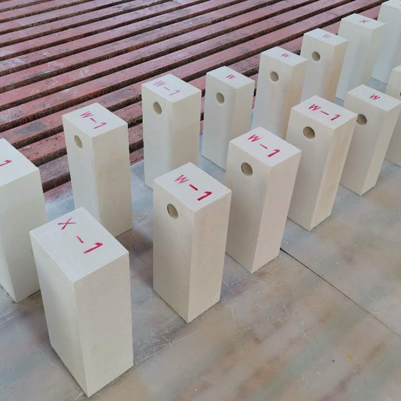 High Temperature Resistant Zirconium Corundum Bricks Fused Zirconia Azs Brick for Glass Kilns