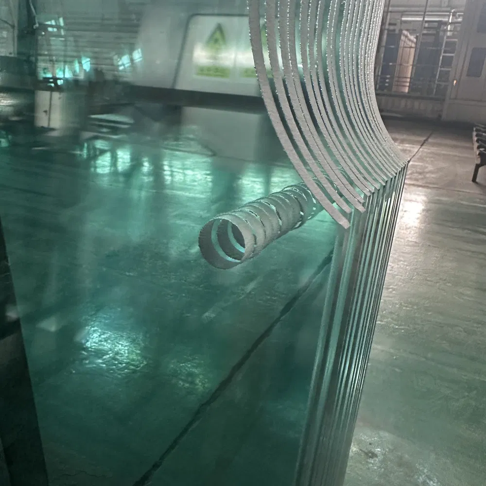 Stain Resistant Clear Low Iron Flat Toughened Tempered Glass for Table Tops