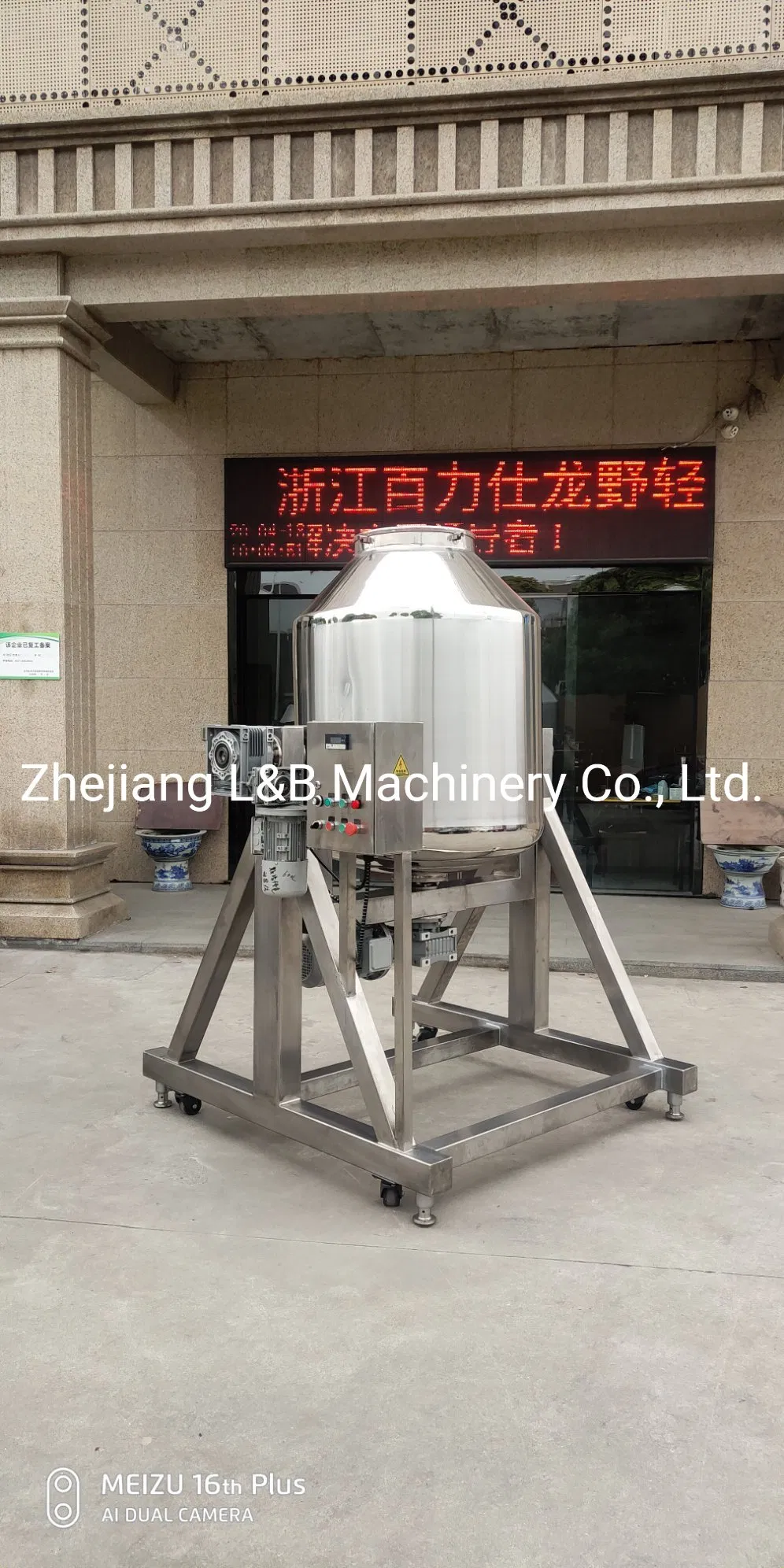 Industrial 100L Drum Mixer Stainless Steel Equipmenr Flip Stirring Dry Powder Mixing Machine