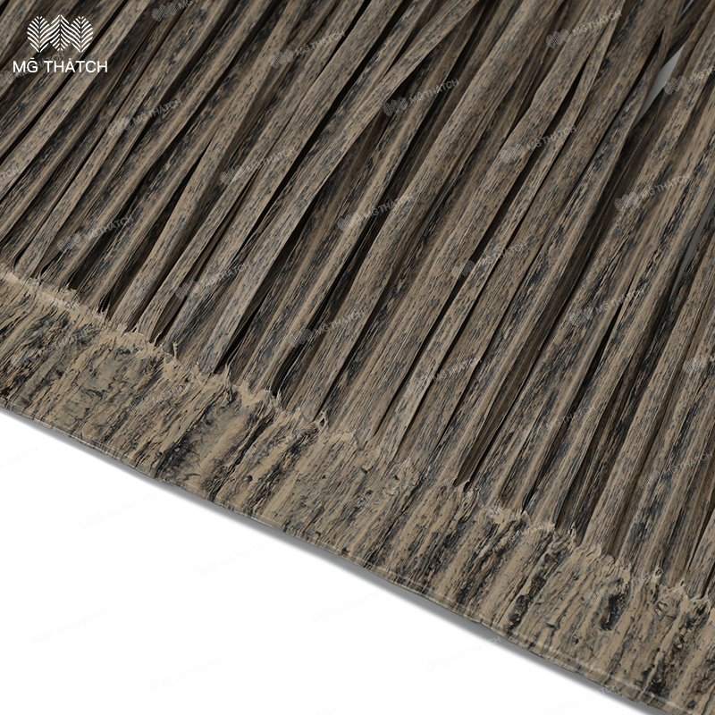 Fire Retardant Artificial Synthetic Thatch Roof Simulated Plastic PE Thatch Tiles Made in China