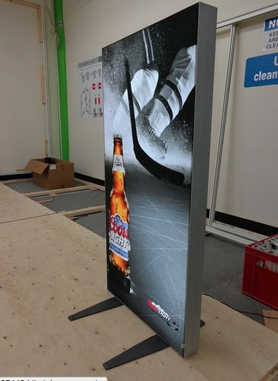 Fashionable Aluminium Profile Billboard with Fabric Poster.
