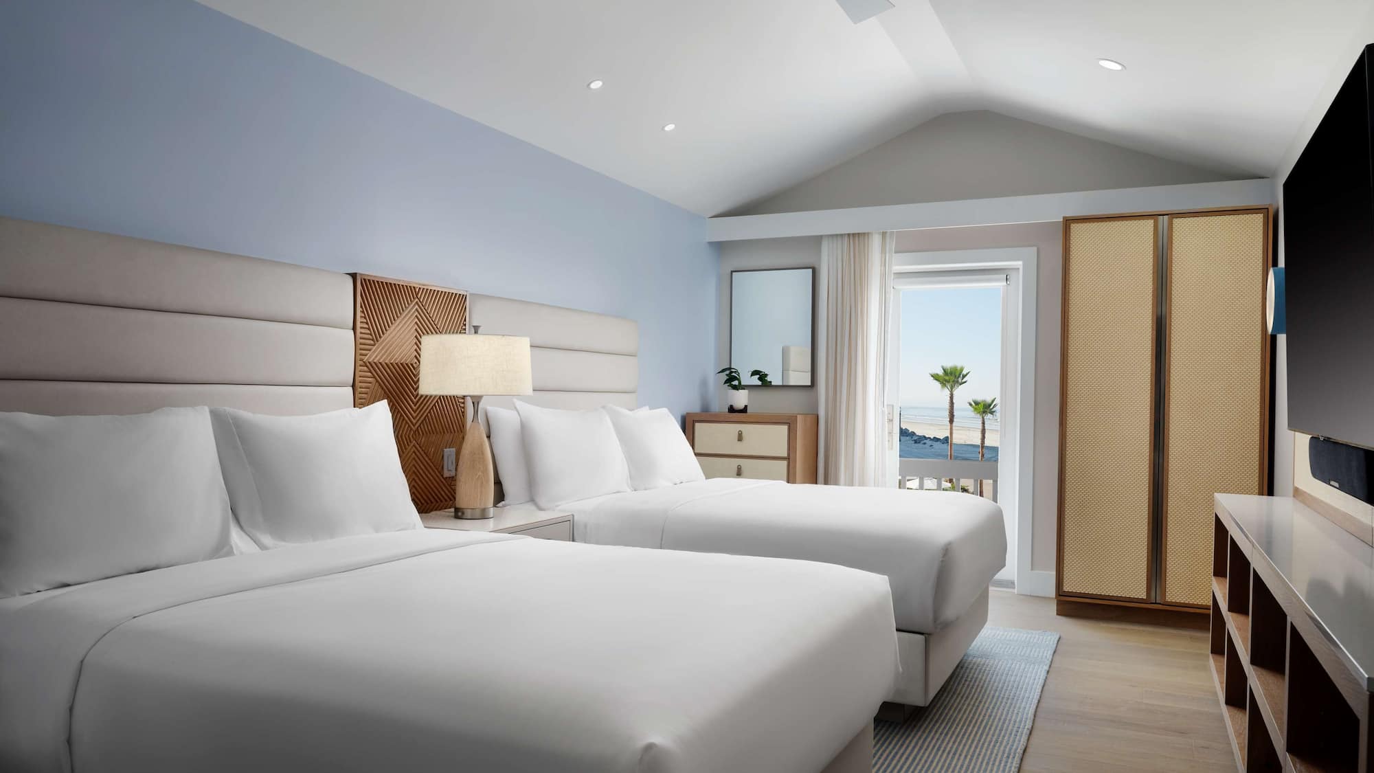 Мебель для спальни отеля деревянная комплект