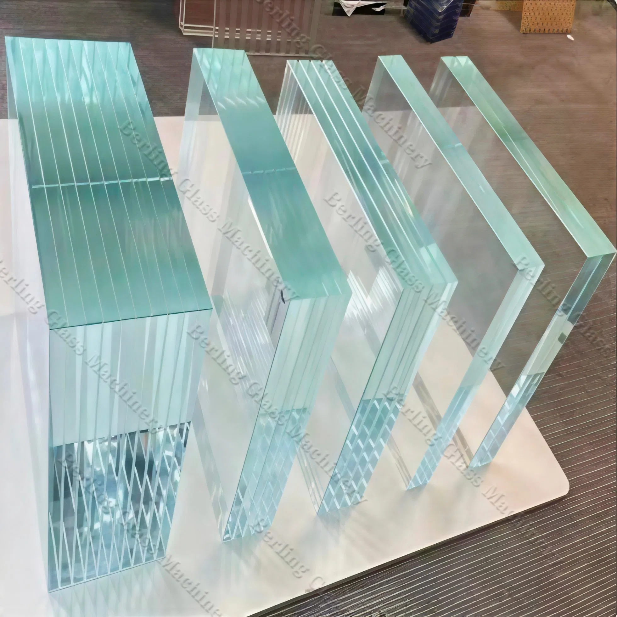 Color Interlayer Laminated Decorative Glass for Doors