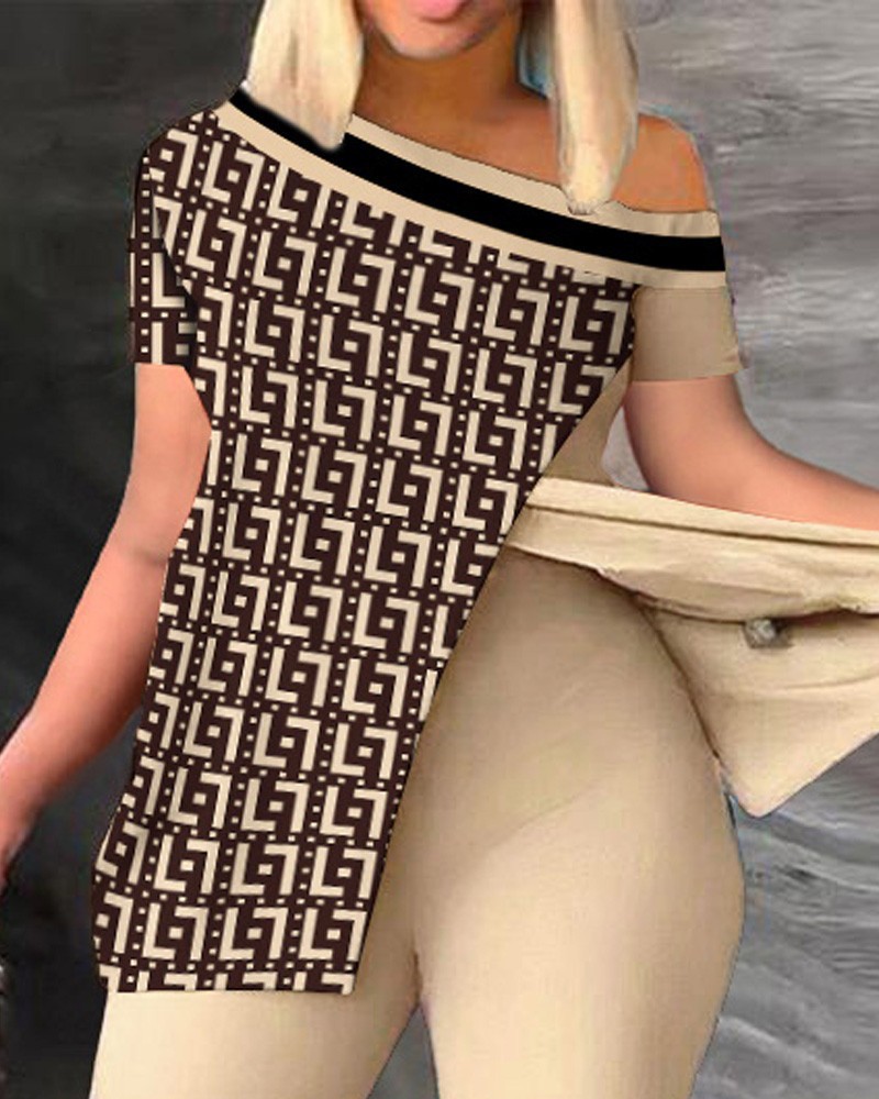 Комплект женский летний асимметричный с принтом на одно плечо