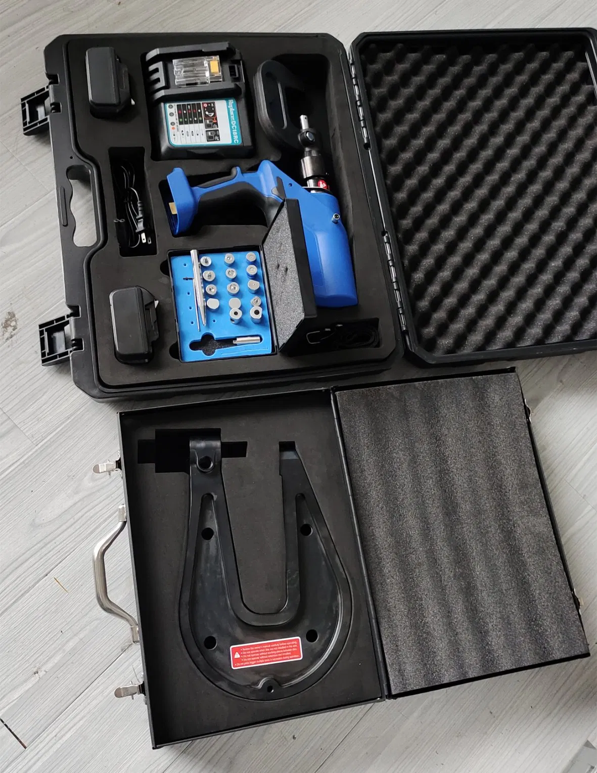 Stable Performance Output Force 30-60kn Adjustable Spr Rivet Gun kit for Auto Body Car Repair