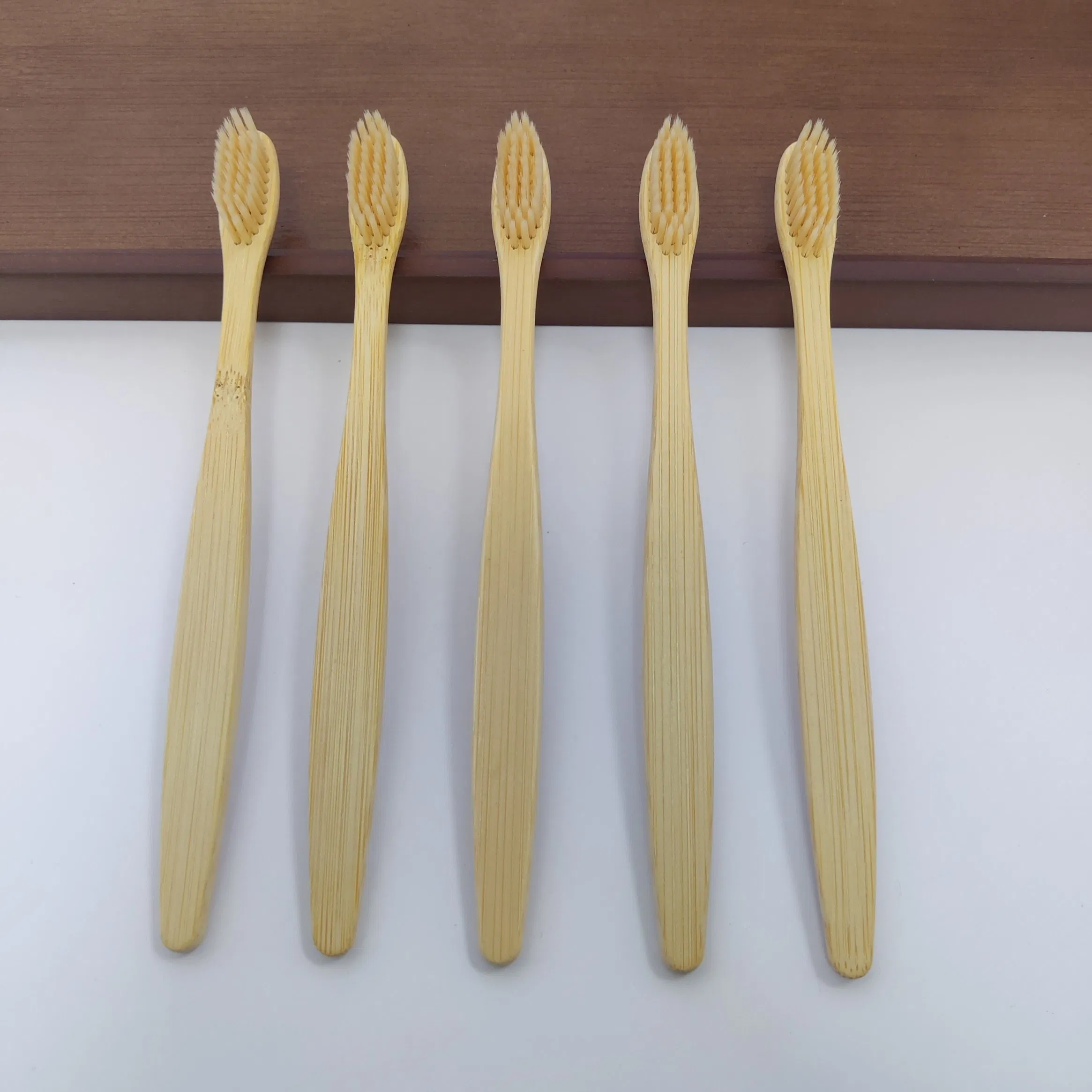 Disposable Hotel Amenities Dental Kit Hotel Toothbrush with Toothpaste in Kraft Box Packing