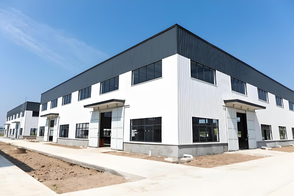 Durable Prefabricated Steel Frame Warehouse: Ideal for Engineering & Logistics Storage