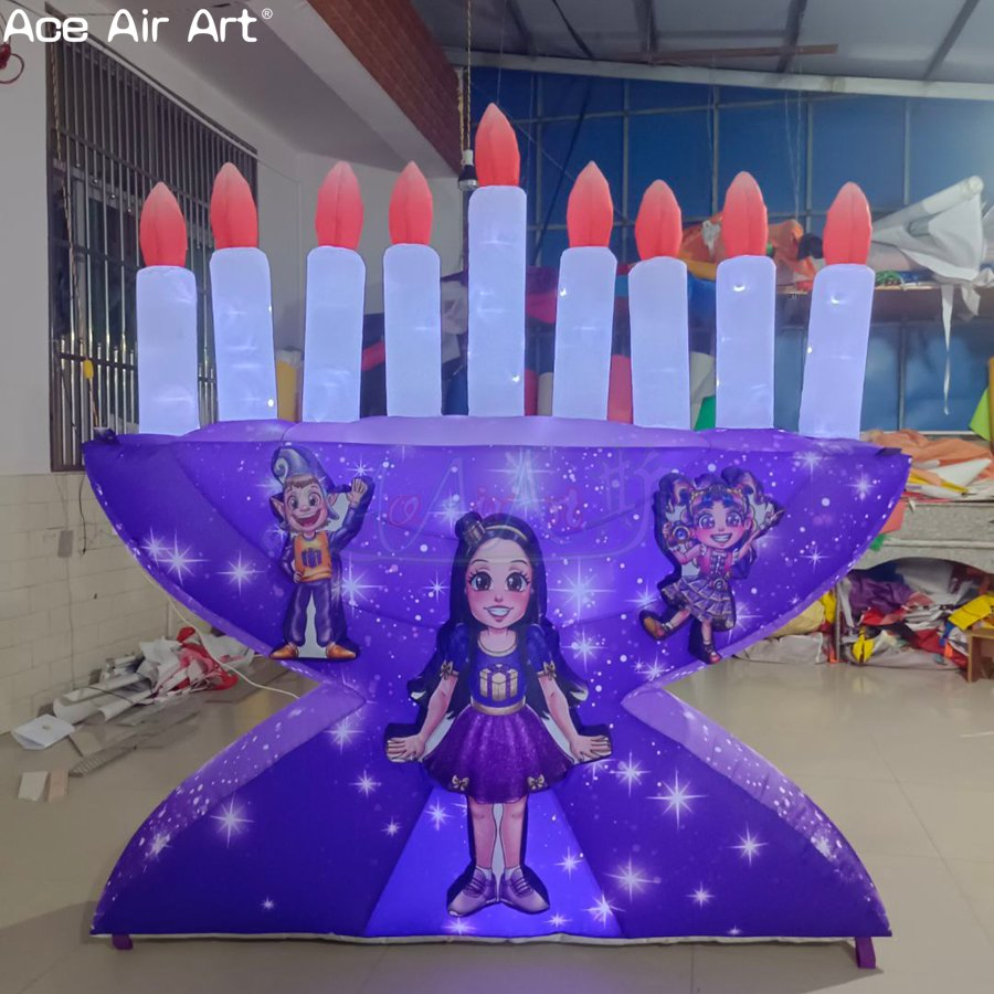 1.6X1.6m Custom-Designed Inflatable Hanukkah Candlestick with Pattern and Text for Decoration