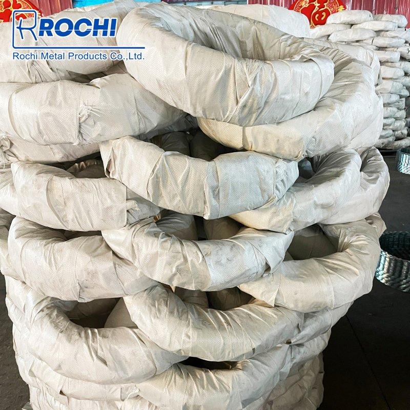 Rochi Factory Wholesale PVC-Coated Bto-22 Concertina Razor Barbed Wire 450mm for Farm Fence
