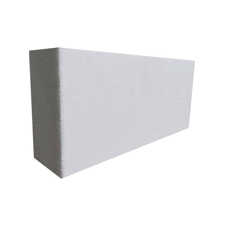 Огнеупорный кирпич из циркониевого корунда для стекловаренных печей