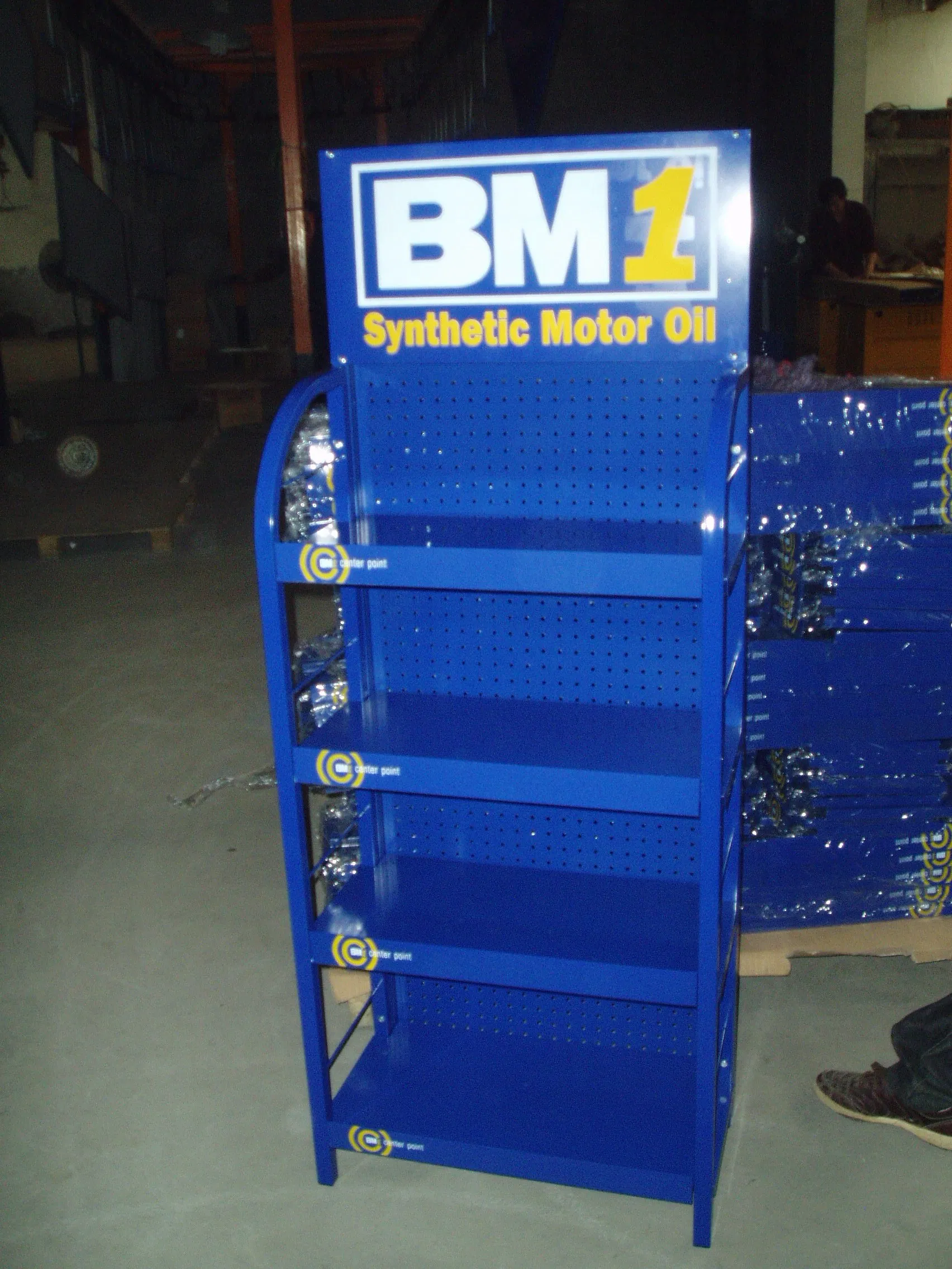 Powder Coated Lubricant Oil Display Shelf for Retail Spaces