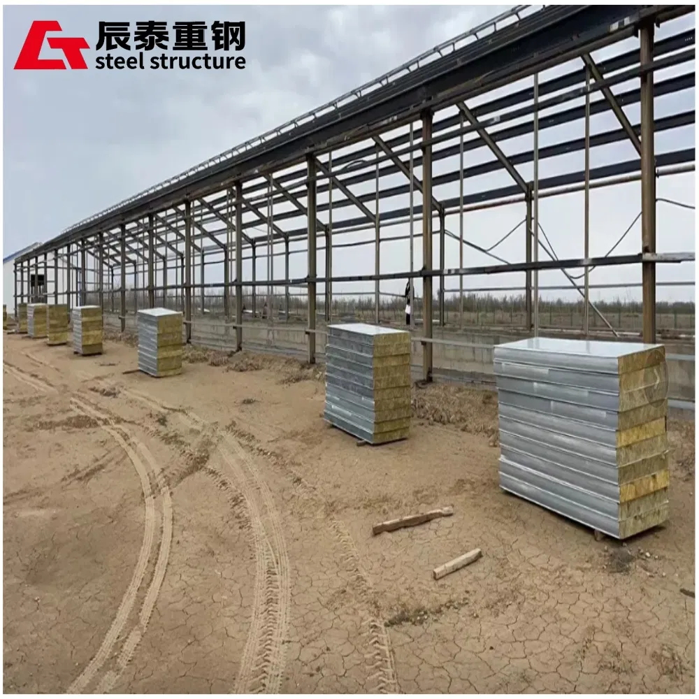Factory Prefabricated High-Efficiency Installation of Large-Span Galvanized H-Shaped Steel Structure Metal Frame Farm Buildings.