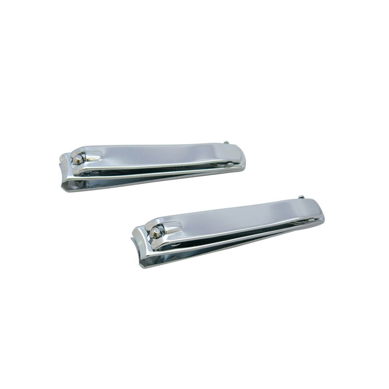 Comfortable Handle with Nail Buffer Scissor & Clipper Manicure Care Kit (211J)