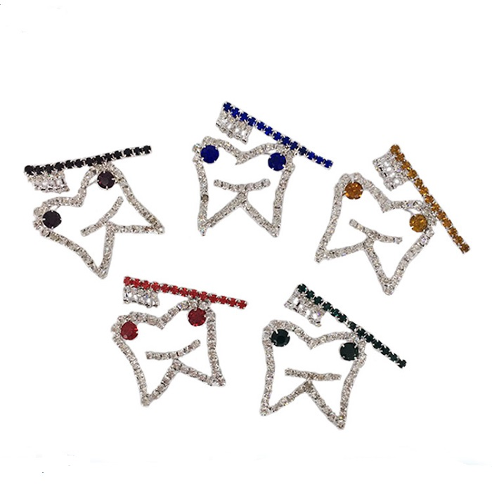 Dental Gift Dental Product Sparkly Crystal Tooth Shape Brooch