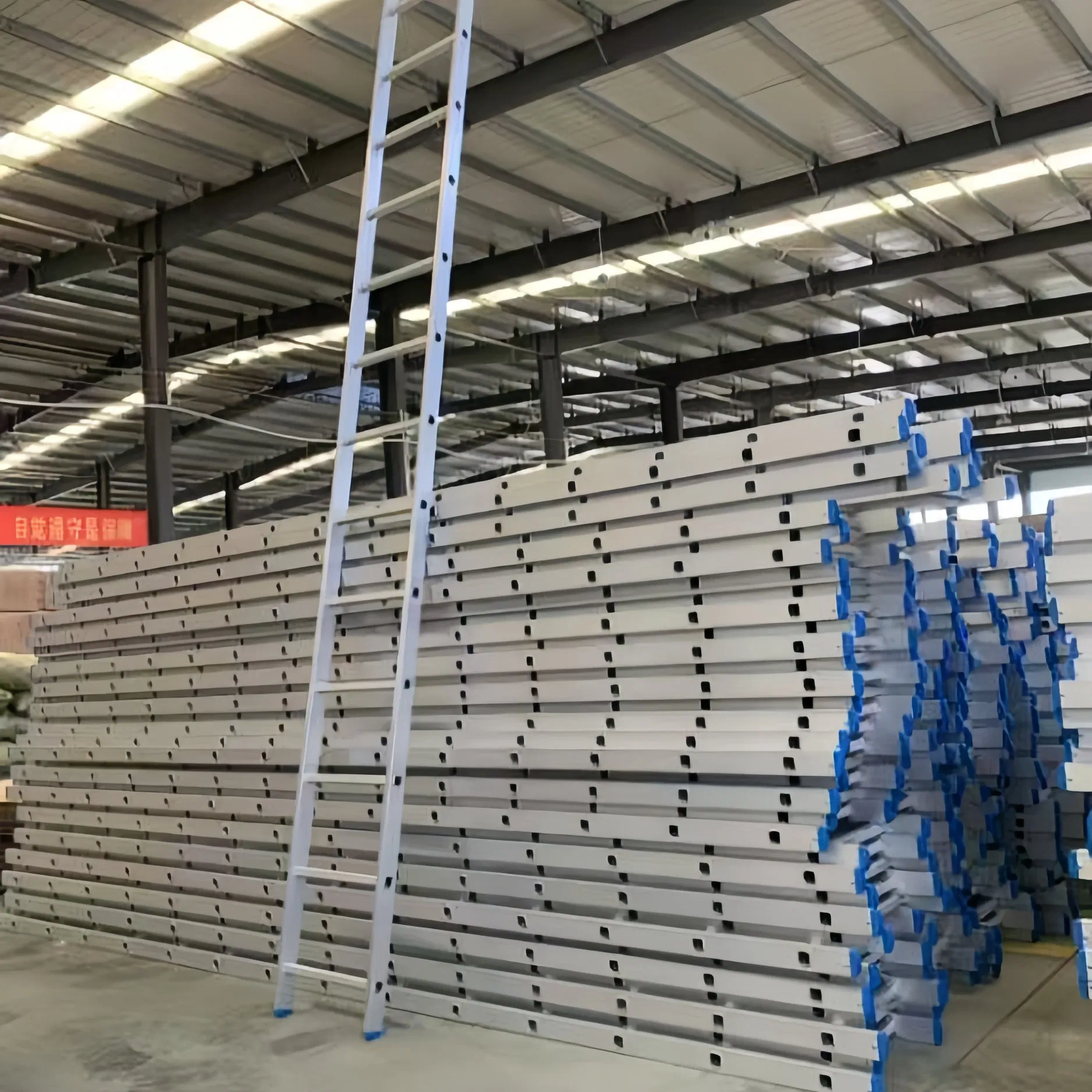 Heavy-Duty Fixed Aluminum Alloy Vertical Ladder for Industrial Use