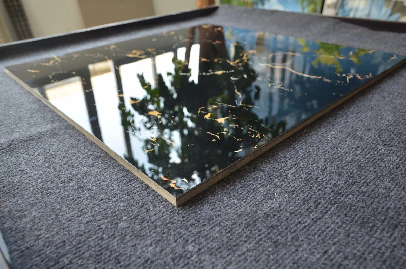 Плитка керамическая 600x600 мм, американский стиль