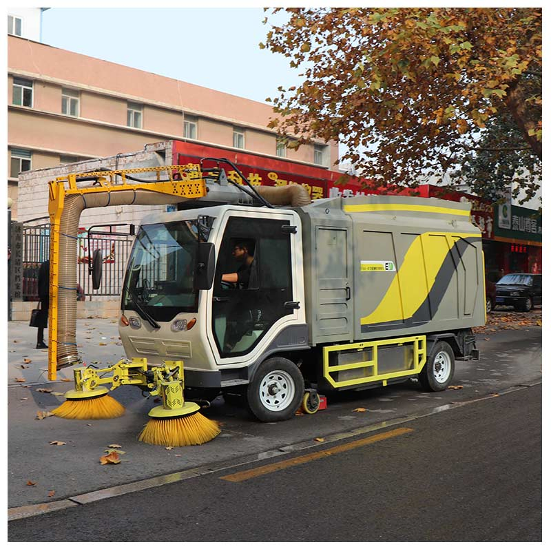 Electric Large Leaf Collecting Vehicle Suitable Landscaping Multifunctional Leaf Collector