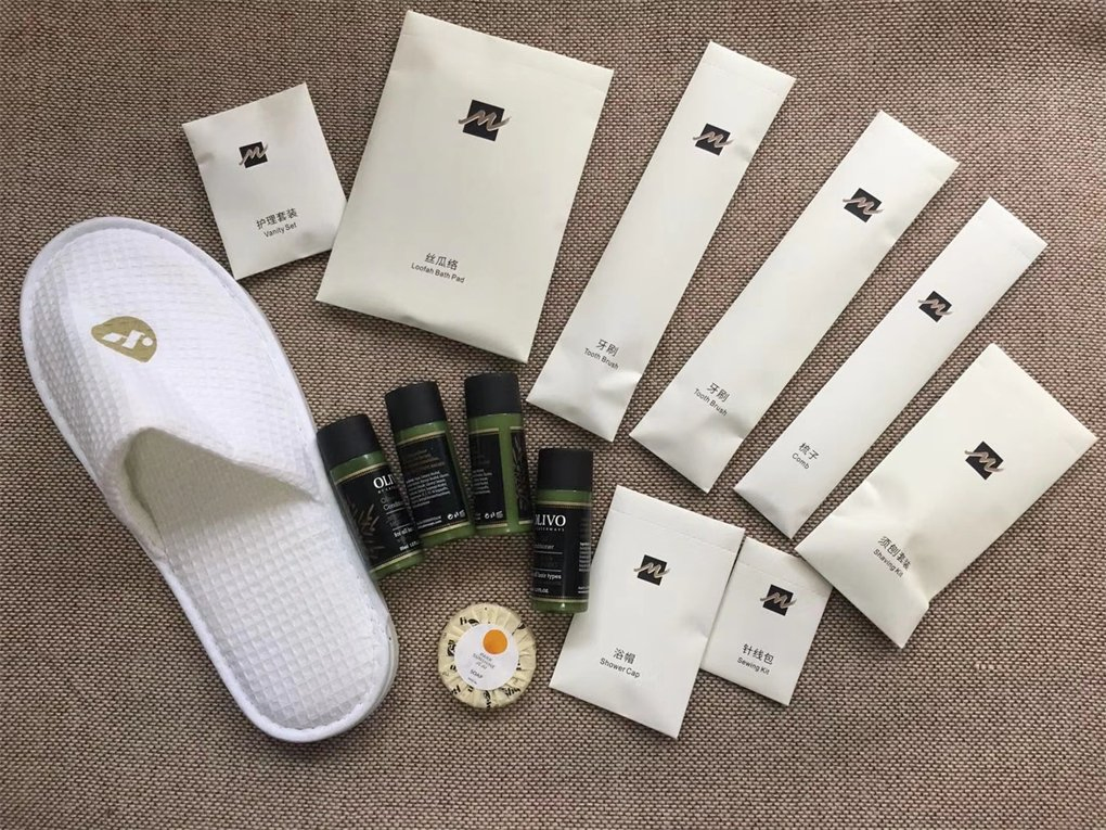 Travel Gift Set Travel Set Pillow Sleep Set Bathroom Amenities