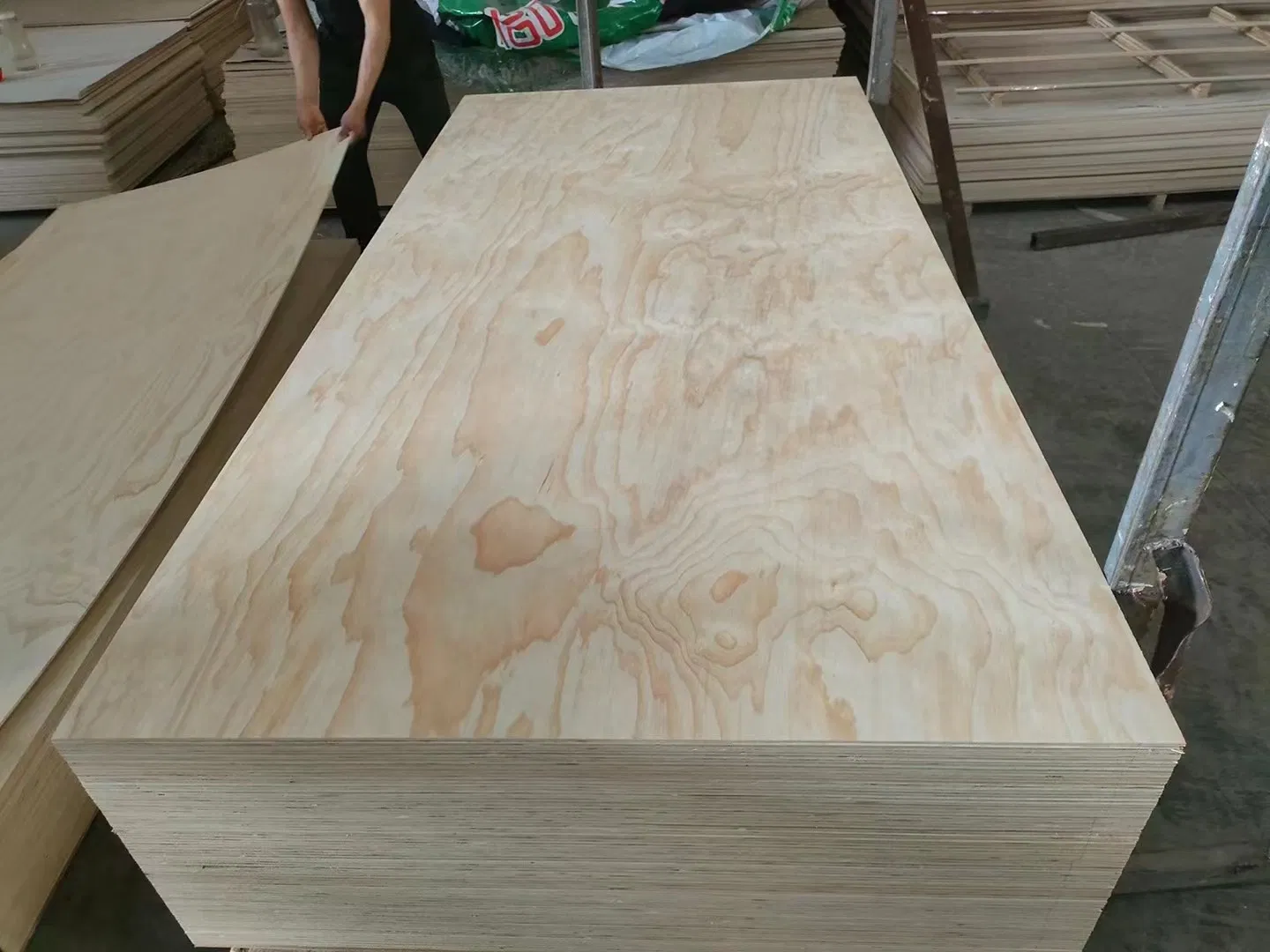 Melamine Blockboard with Various Melamine Colours and Fir Wood Core for Furniture