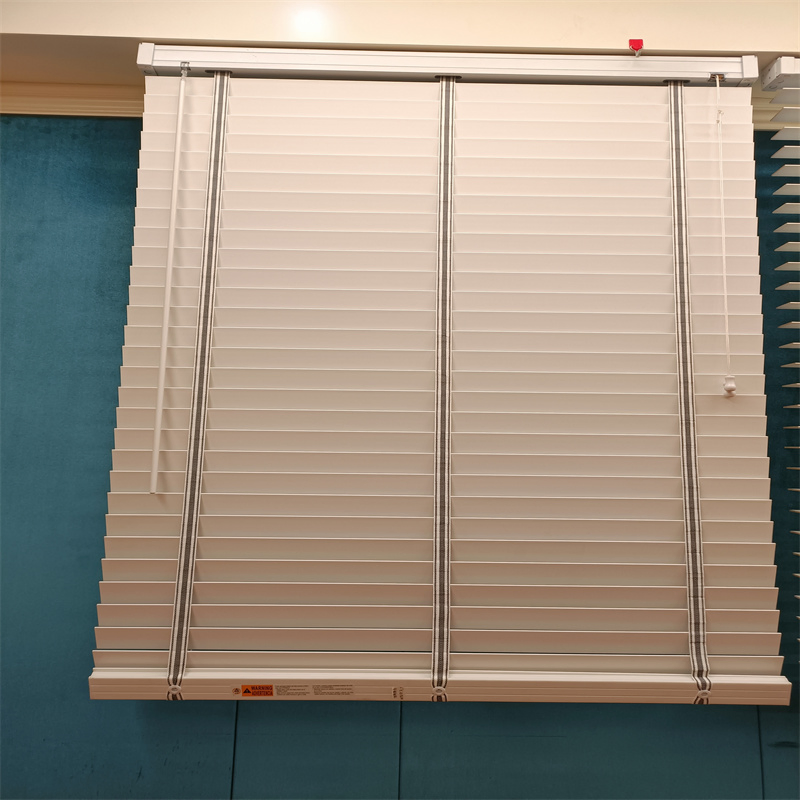 Manual Horizontal Blinds PVC Wood Fauxwood Venetian Blind for Windows and Home Interior Decoration