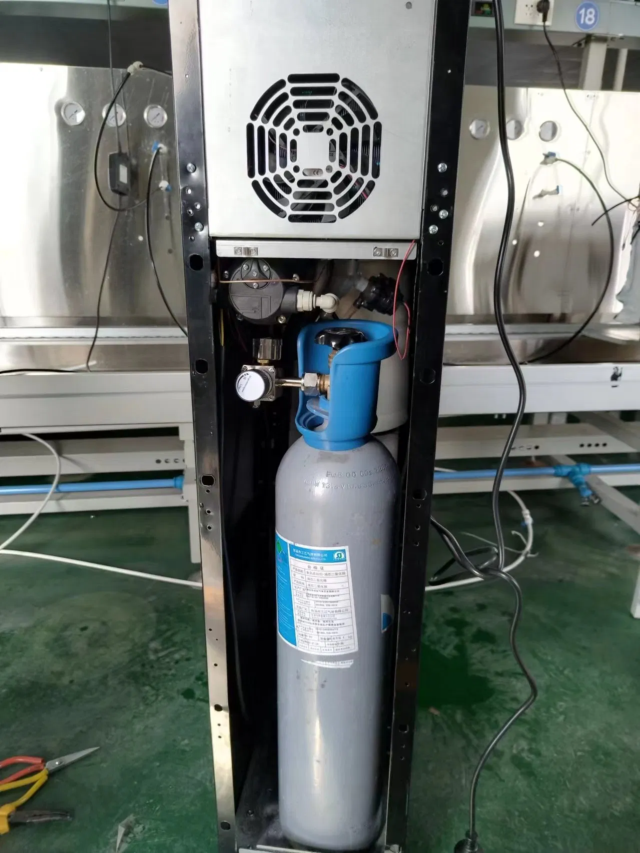 CO2 Sparkling Pou Hot Cold Water Cooler Dispenser