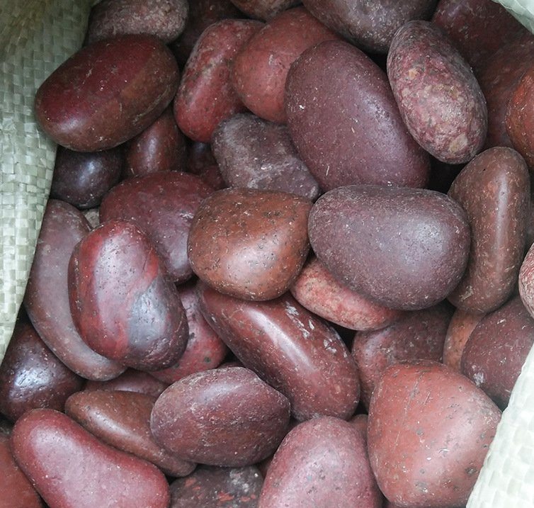 Red Natural River Pebbles Garden Decoration Red Polished Stone Pebble
