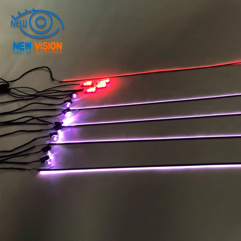 Универсальная светодиодная подсветка салона на 128 цветов с управлением через приложение