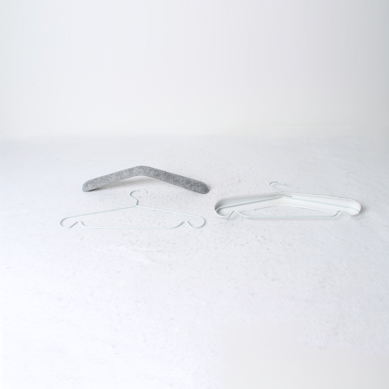 New Design Coat Hanger Thermoforming Pet Felt Customized Color Size Non Woven Clothes Hangers for Home Wadrobe