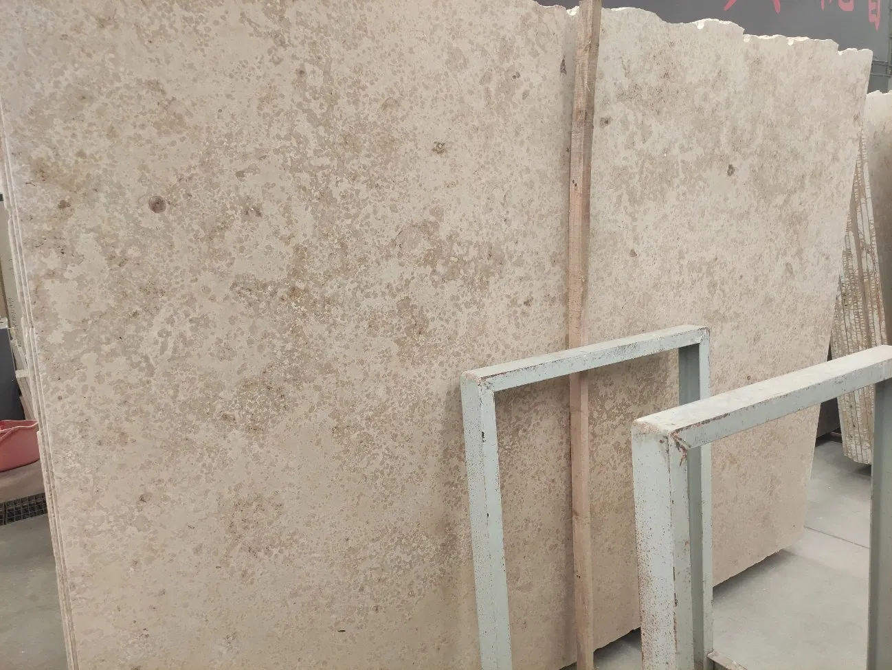 Jura Beige Limestone Polished Big Slabs for Indoor & Outdoor Facade Tiles Floor Tiles