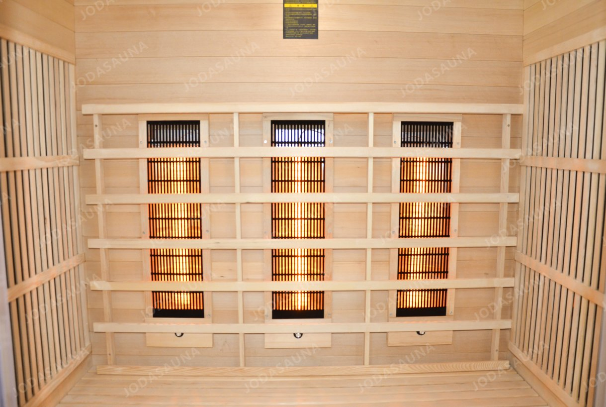 Инфракрасная сауна на 3 человек из хемлока