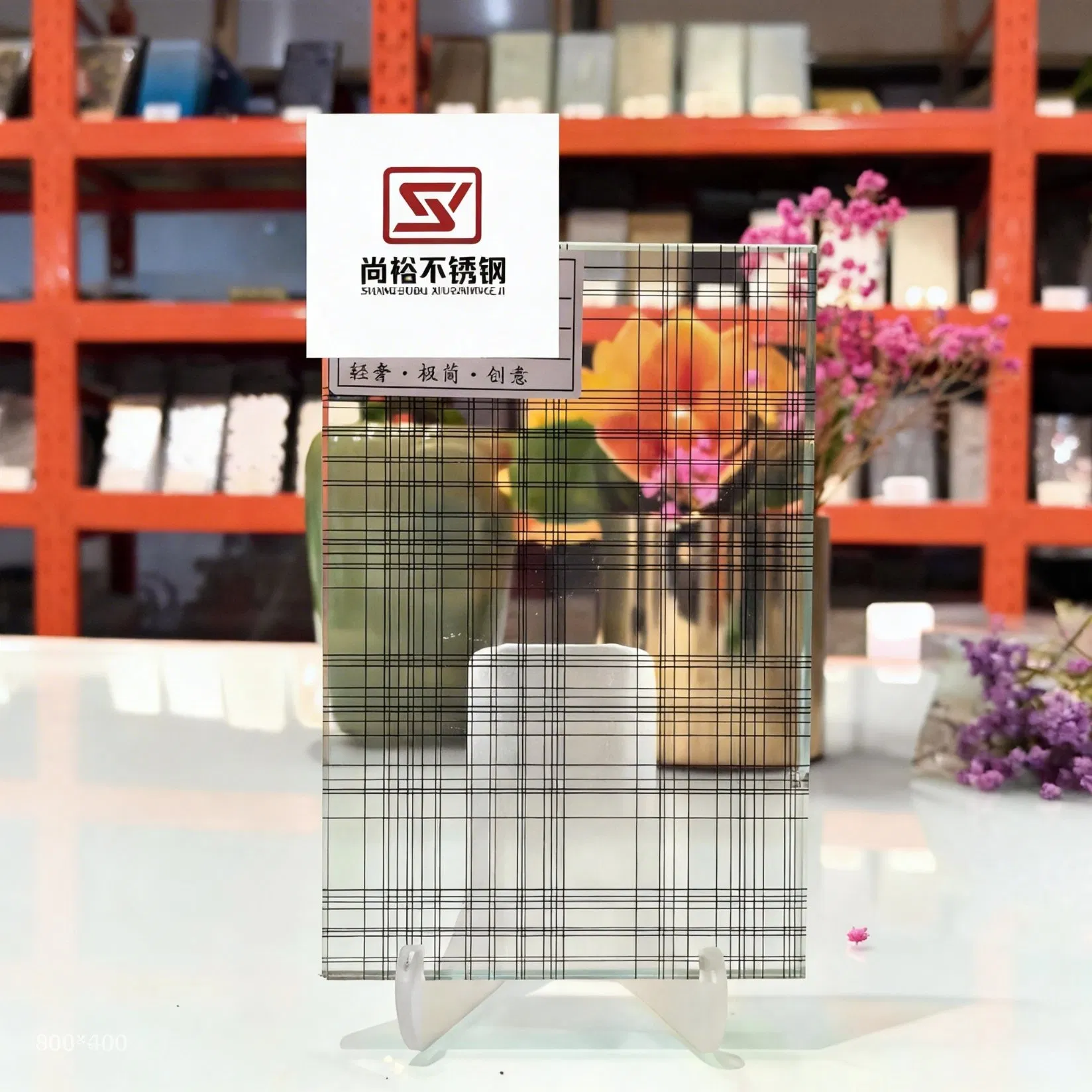 Laishangyuding Patterned Wired Glass for Storefront Door Customization