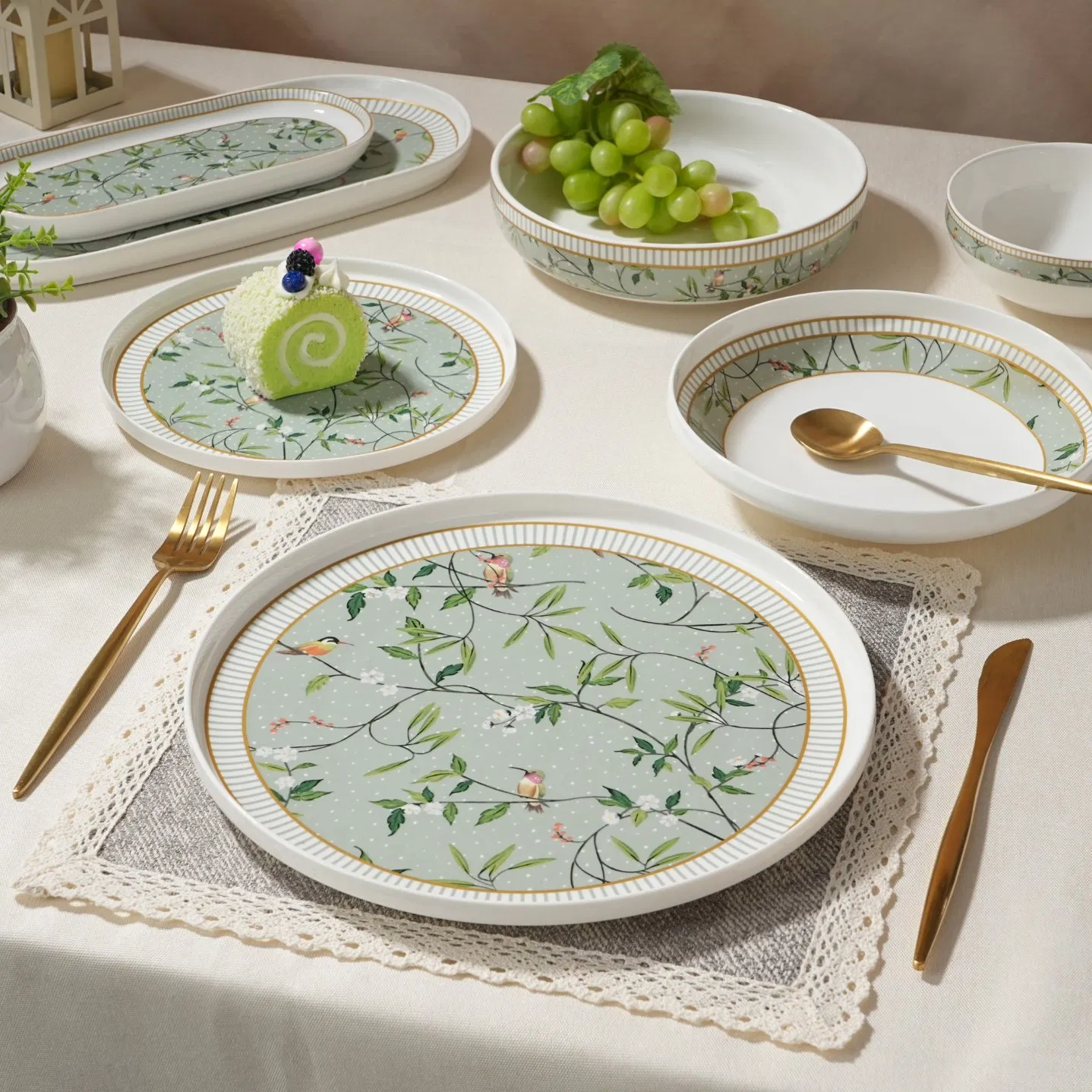 29 PCS Bone China Dinnerware Plates Dishes Tableware Ceramic Dinner Set