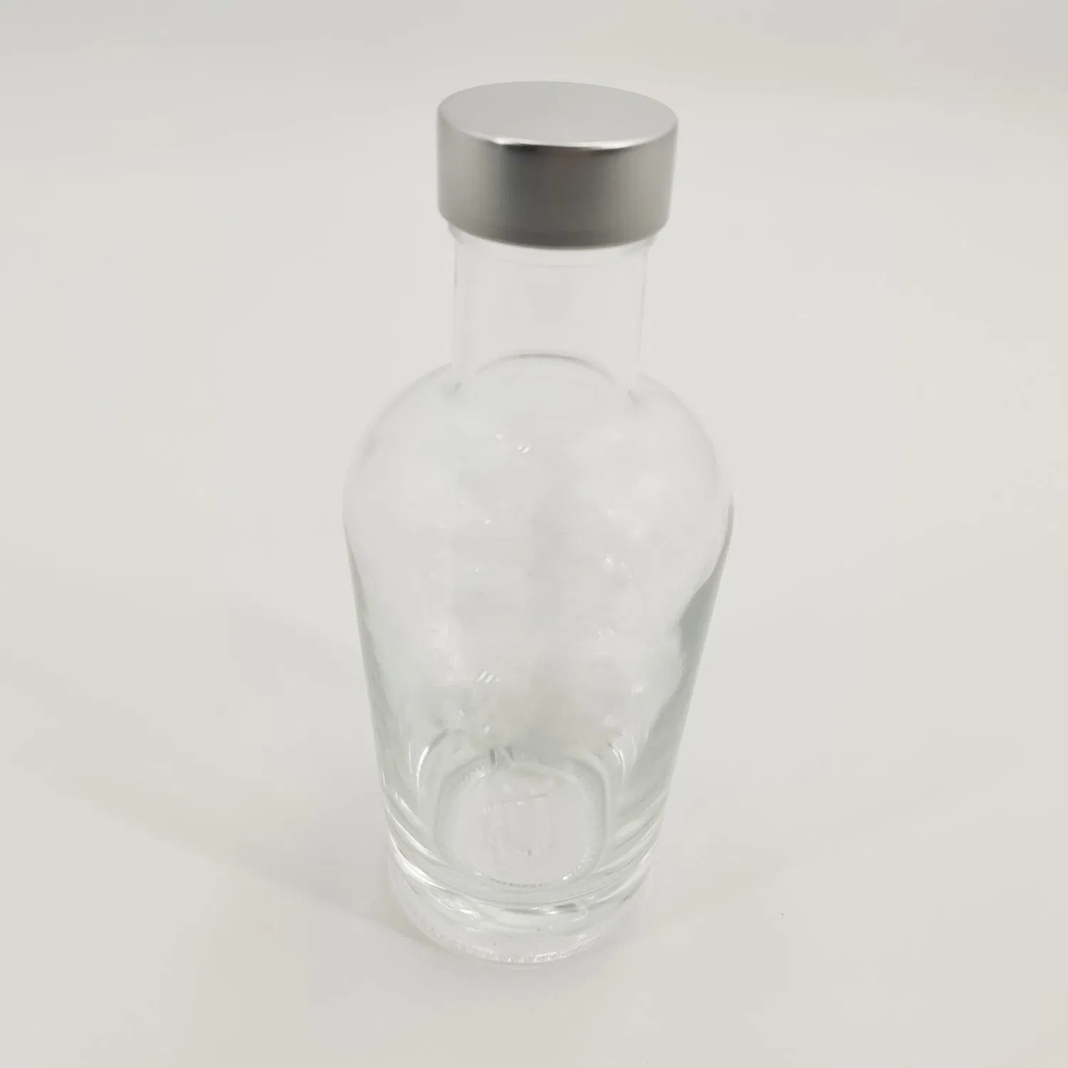 750ml Transparent Round Glass Bottle for Water with Aluminum / Plastic Caps
