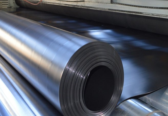 China HDPE Geomembrane Canal Liner Supplier with GM 13 Standard 0.3-3.0mm Thickness