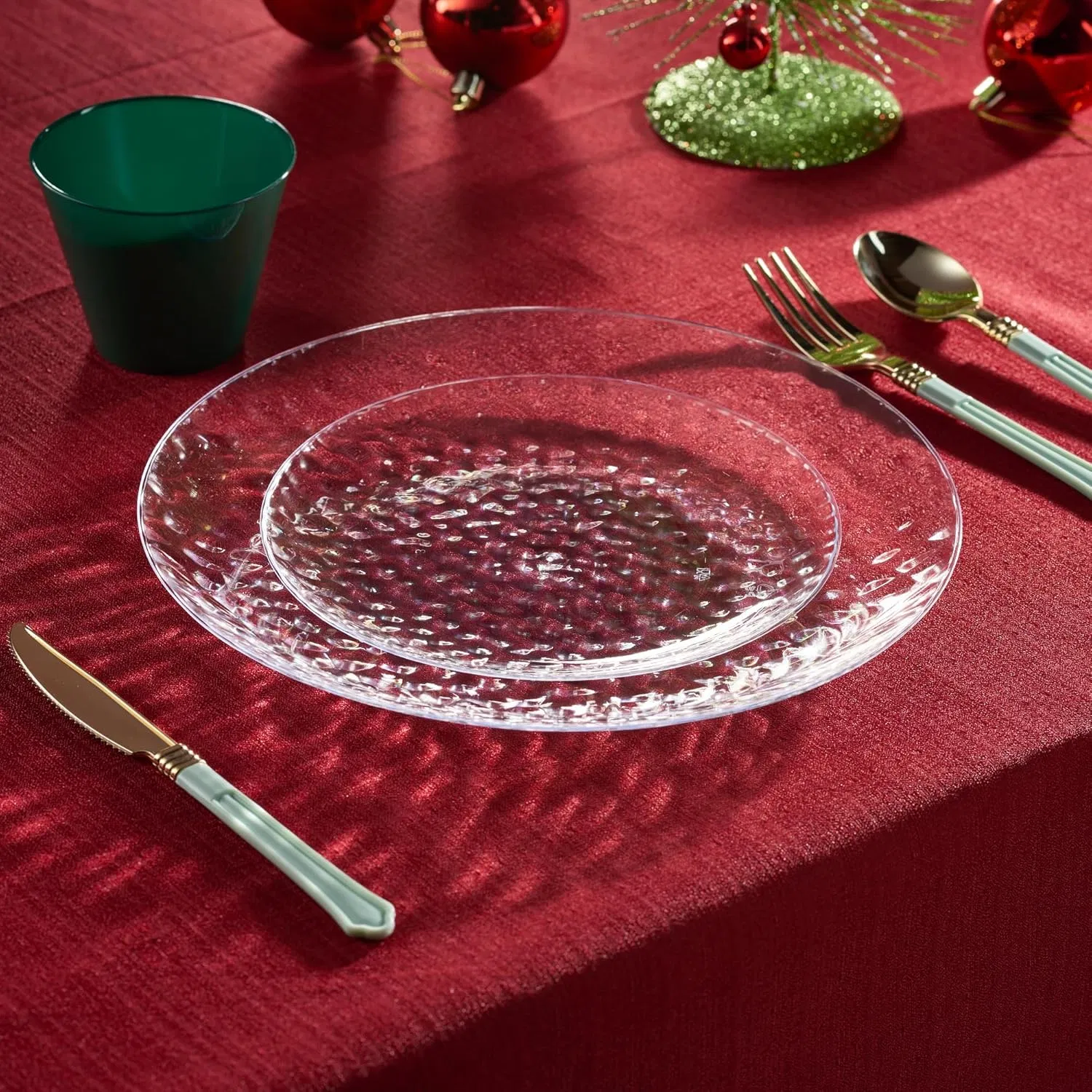 Heavy Weight Disposable Plastic Plates Elegant Clear Hammered Platsic Party Dishes 9'' Inch Plates