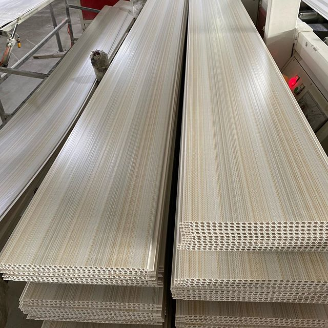 Printing Hot Foil PVC Ceiling Panel Laminate Wooden Color UV Wall Marble Sheet Silver Chrome Wall Panel Pure White Brilliante High Gloss Golden PVC Lambri