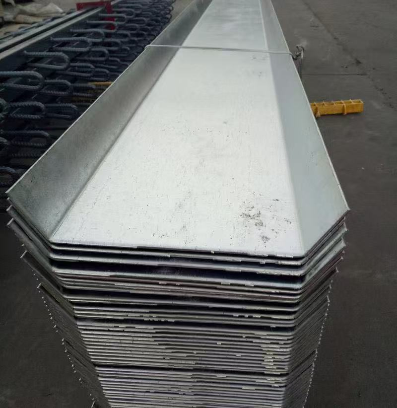 Durable Galvanized Steel Plate with Custom Waterproof and Water-Stop Design