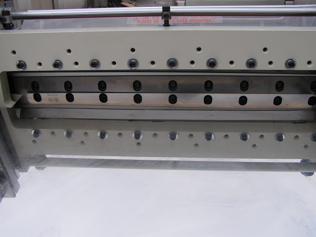Jps-360X+Y Micrcocomputer Silicon Rubber Foam Slicer