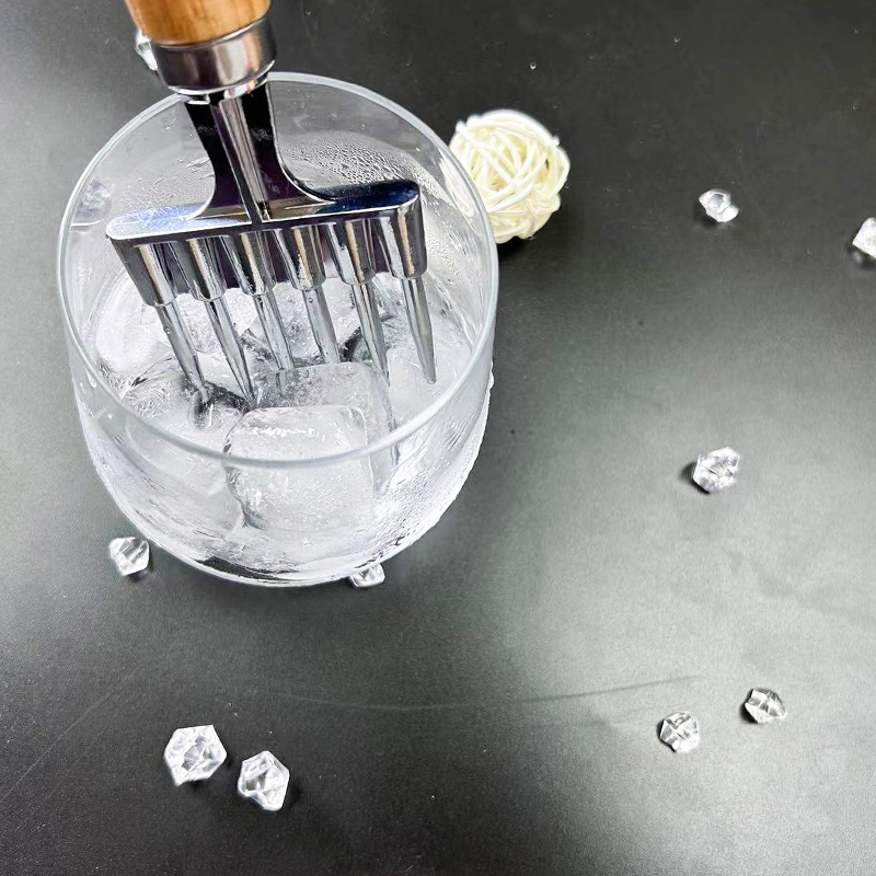 Bar Whiskey Party Kitchen Laser Bar Carving Tools Ice Pick Chopper Ice Implement Ice Breaker and Cutter