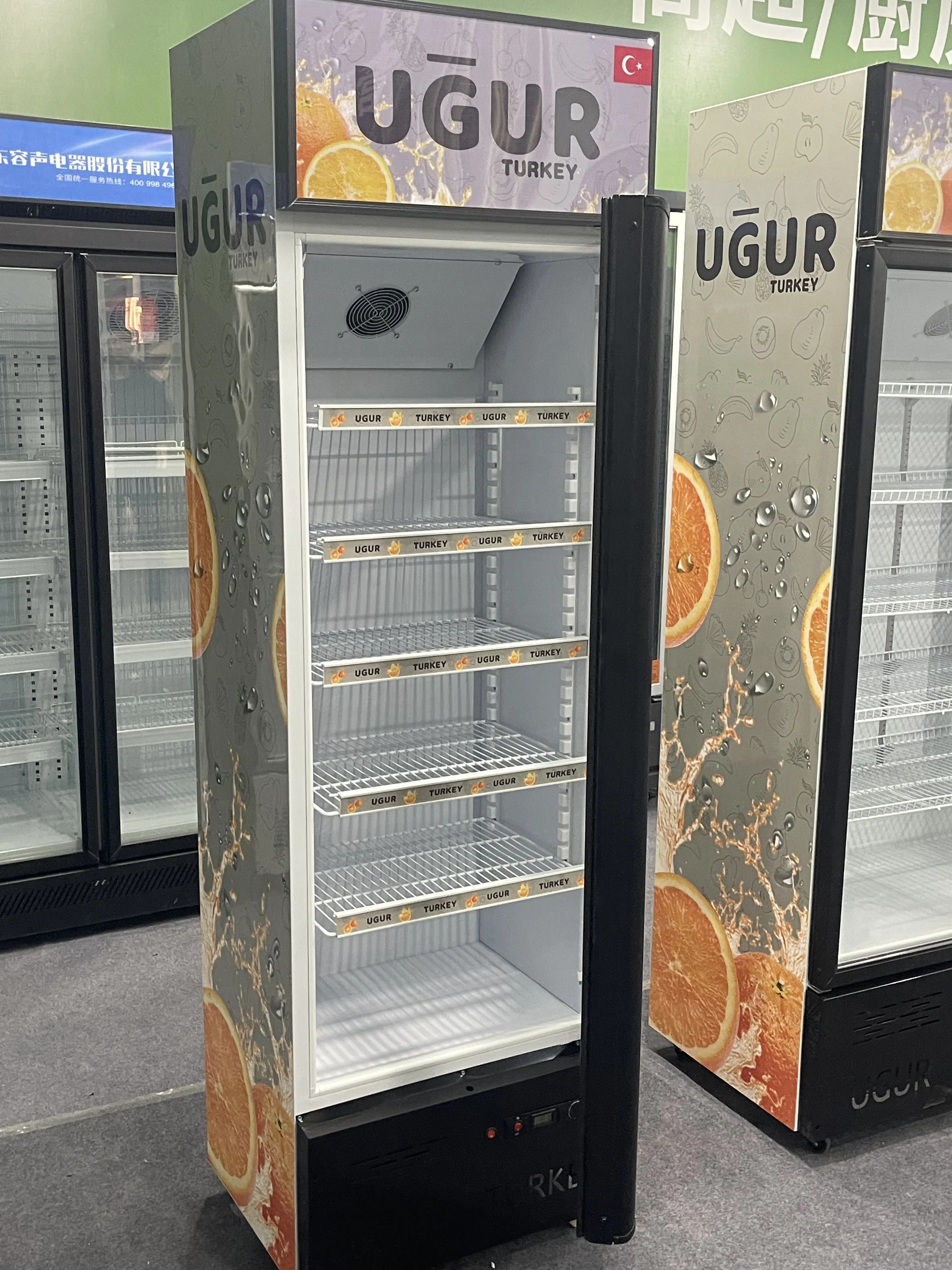 Stylish Beverage Display Cooler for Juice, Soda, and Beer Storage Freezer