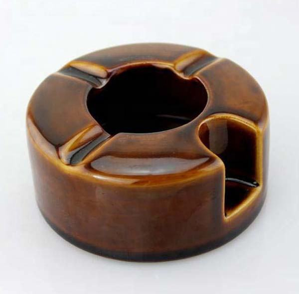 Antique Round Custom Logo Handmade Antique Ceramic Ashtray