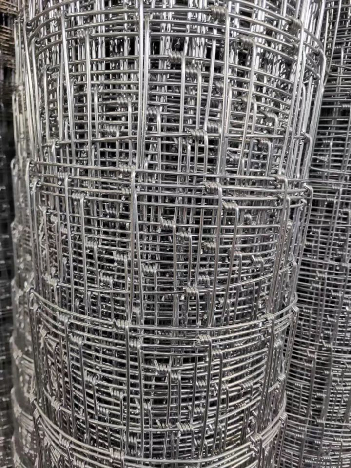 High Quality Grassland Fence Manufacturer