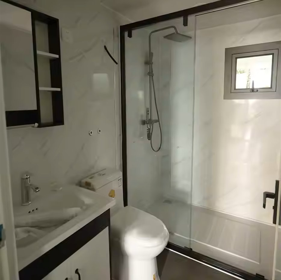 2026 New Modular Prefabricated House Portable Houses Expandable Folding Container House