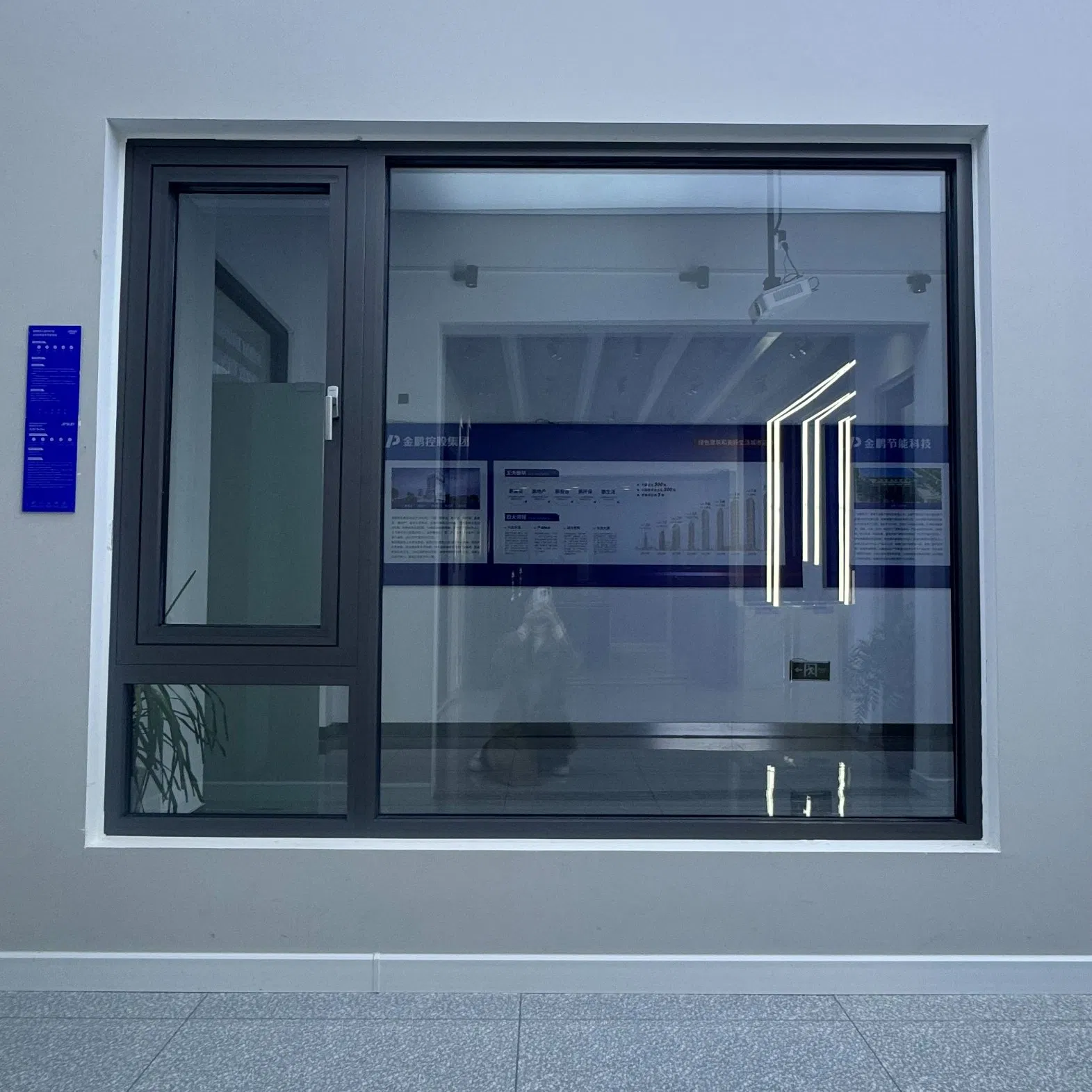 High Water Tightness Soundproof Minimalist Aluminum Metal PVC Casement Window with Triple Glass for School Hotel Villa Apartment Designing Service