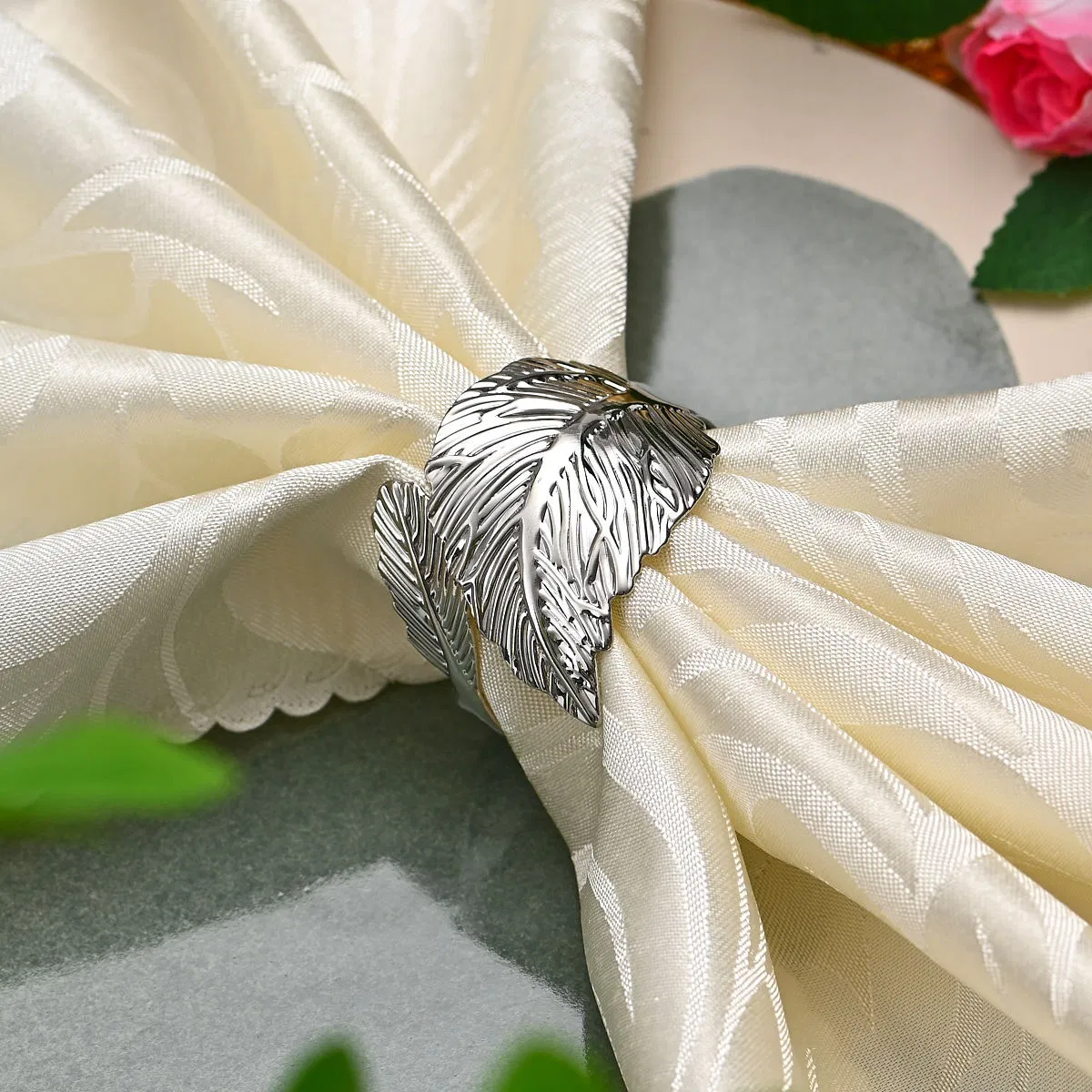 Leaf Metal Electroplated Napkin Ring Gold Napkin Buckle Table Decorations
