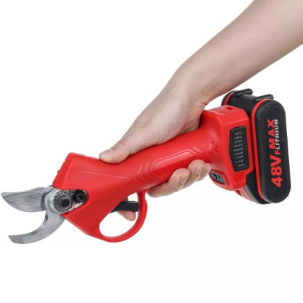 China Supplier Telescopic Pole Pruner 6m Reach Ratchet Mechanism for High Branches